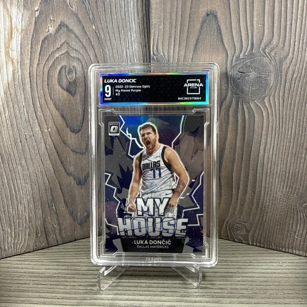 2022-23 Donruss Optic‎ My House Luka Doncic Dallas Mavericks #3 Arena 9
